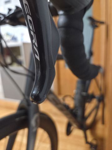 Używany Scott Addict 10 disc 2020 2020 Road & Gravel — zdjęcie 5 z 16