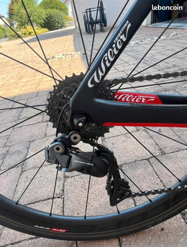 Used Wilier Cento1AIR SHIMANO ULTEGRA Di2 8070 2019 2018 Road & Gravel, Black — image 6 of 8