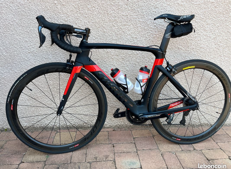 Used Wilier Cento1AIR SHIMANO ULTEGRA Di2 8070 2019 2018 Road & Gravel, Black — image 3 of 8