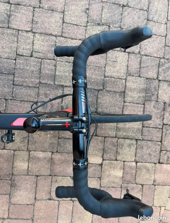Used Wilier Cento1AIR SHIMANO ULTEGRA Di2 8070 2019 2018 Road & Gravel, Black — image 8 of 8