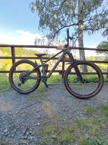 Used CUBE Stereo Shimano Deore 2023 Mountainbike, Green — image 8 of 9