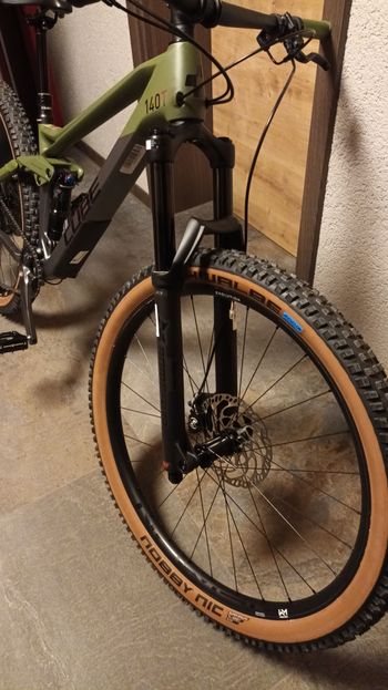 Used CUBE Stereo Shimano Deore 2023 Mountainbike, Green — image 5 of 9