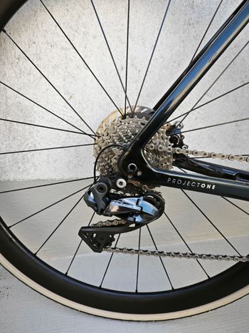 Used Trek Emonda Shimano Ultegra Di2 2023 Road & Gravel — image 3 of 6