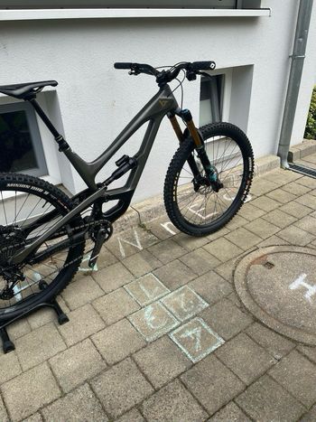 Used YT Industries Capra SRAM NX Eagle 2022 Mountainbike, Light Gray — image 16 of 19