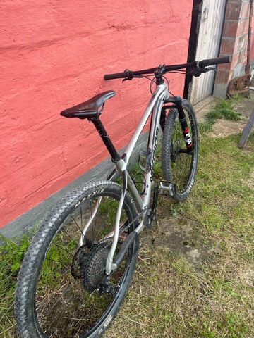 Used Merida Pro Edition 2018 Mountainbike, Light Gray — image 5 of 5