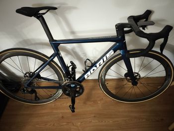 Adris, PERFORMANCE DI2