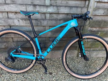 Used CUBE ELITE C:62, ONE 2023 2023 Mountainbike, Blue, 29 — image 1 of 4