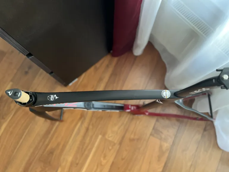 Used Pinarello Dogma F12 Frameset 2019 Road & Gravel, Negro — image 5 of 8