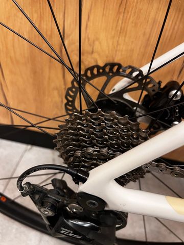 Giant TCR Advanced, Disc 2 PC 2021 2021 Road & Gravel usato, Bianco — immagine 4 di 9