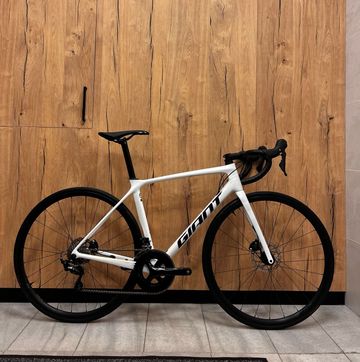 Giant TCR Advanced, Disc 2 PC 2021 2021 Road & Gravel usato, Bianco — immagine 1 di 9