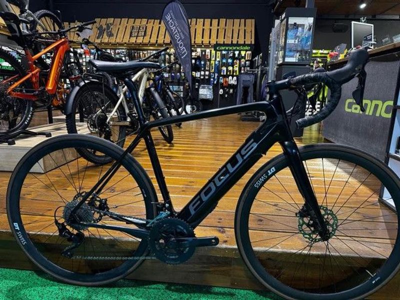 Focus Paralane2 9.6 2020 Road & Gravel usato