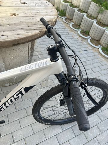 Ghost Lector FS 2022 2022 Mountainbike usato, Bianco — immagine 3 di 7