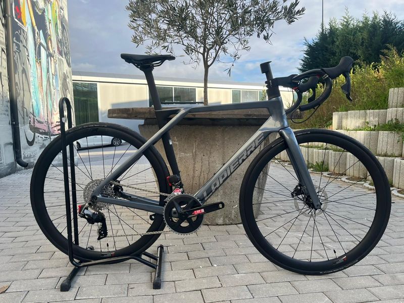 Used LAPIERRE XELIUS DRS 6.0 AXS CF WS 2024 Road & Gravel