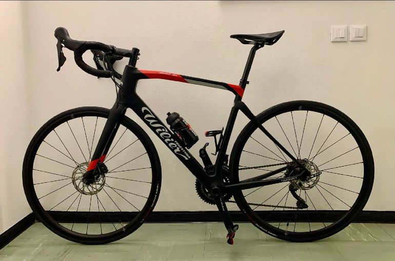Used Wilier Cento1ndr Shimano 105 2021 Road & Gravel, Black — image 2 of 8