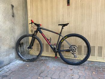 Used Specialized Men's Epic Hardtail Expert 2018 2018 Mountainbike, Negro — image 5 of 7
