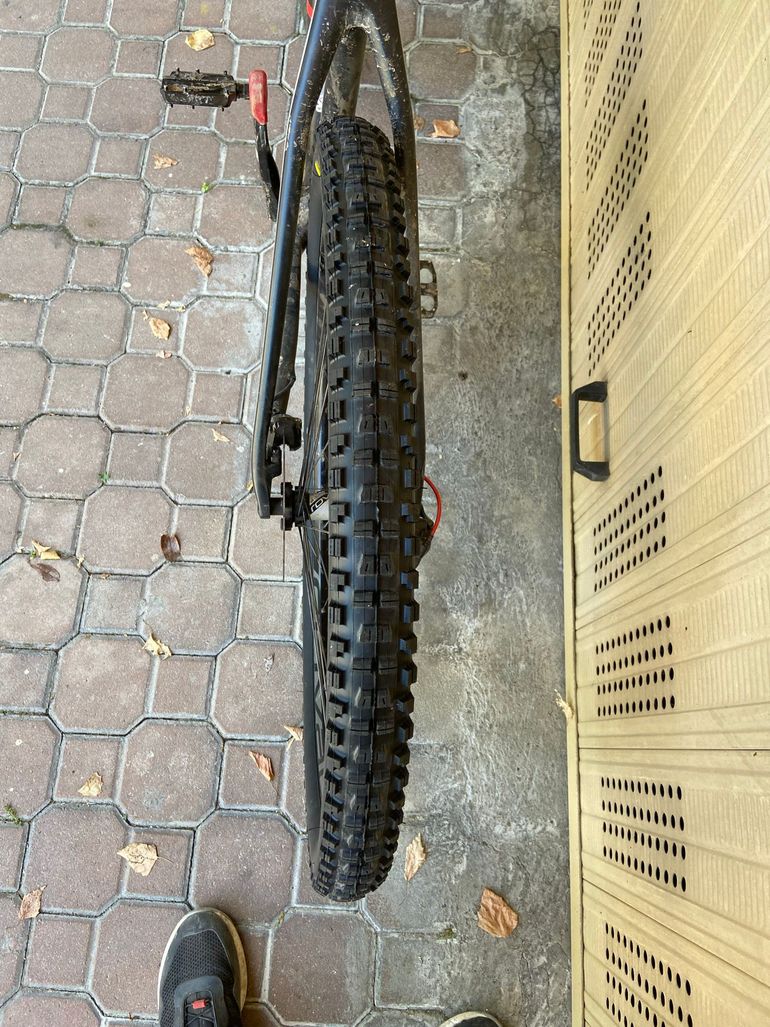 Used Specialized Men's Epic Hardtail Expert 2018 2018 Mountainbike, Negro — image 7 of 7