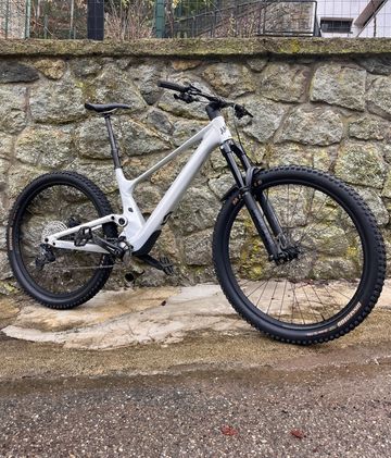 Scott Genius 940 2024 2024 Mountainbike d'occasion — image 1 sur 8