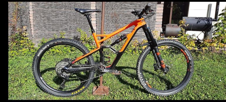 Used Cannondale Jekyll 3 2018 2018 Mountainbike, Red — image 2 of 9