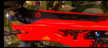 Used Cannondale Jekyll 3 2018 2018 Mountainbike, Red — image 8 of 9