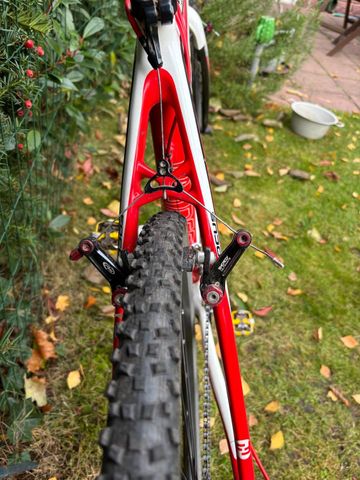 Gebrauchtes Focus MARES SRAM Force 2017 Road & Gravel, Rot — Bild 3 von 13
