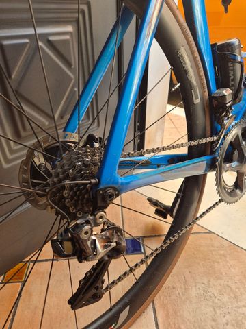 Gebrauchtes Giant Propel Advanced SL 0 Disc 2019 Frameset 2019 Road & Gravel, Blau — Bild 3 von 4