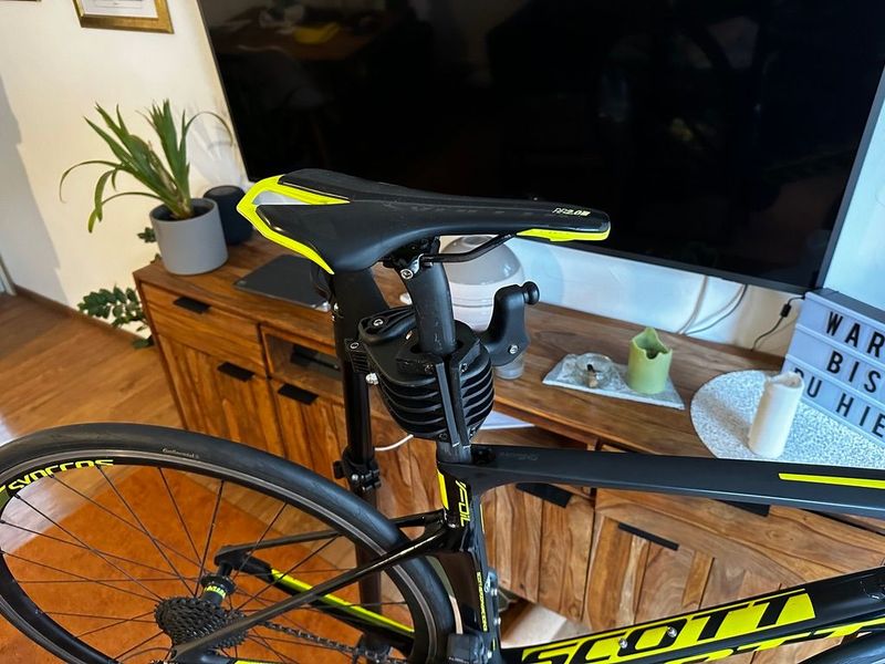 Used Scott Foil 10 2017 2017 Road & Gravel, Black — image 4 of 9