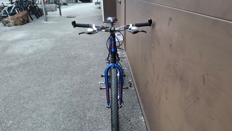 Used Cannondale F700 2006 Mountainbike — image 3 of 4