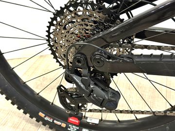 Santa Cruz Bullit 70 2026 2026 Mountainbike usato, Nero — immagine 4 di 7