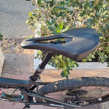 Specialized Epic EVO 2024 Mountainbike de segunda mano, Negro — imagen 4 de 16