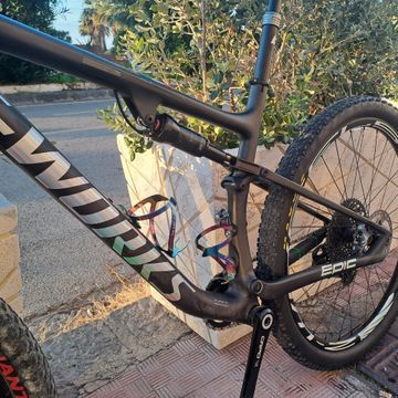 Specialized Epic EVO 2024 Mountainbike de segunda mano, Negro — imagen 5 de 16