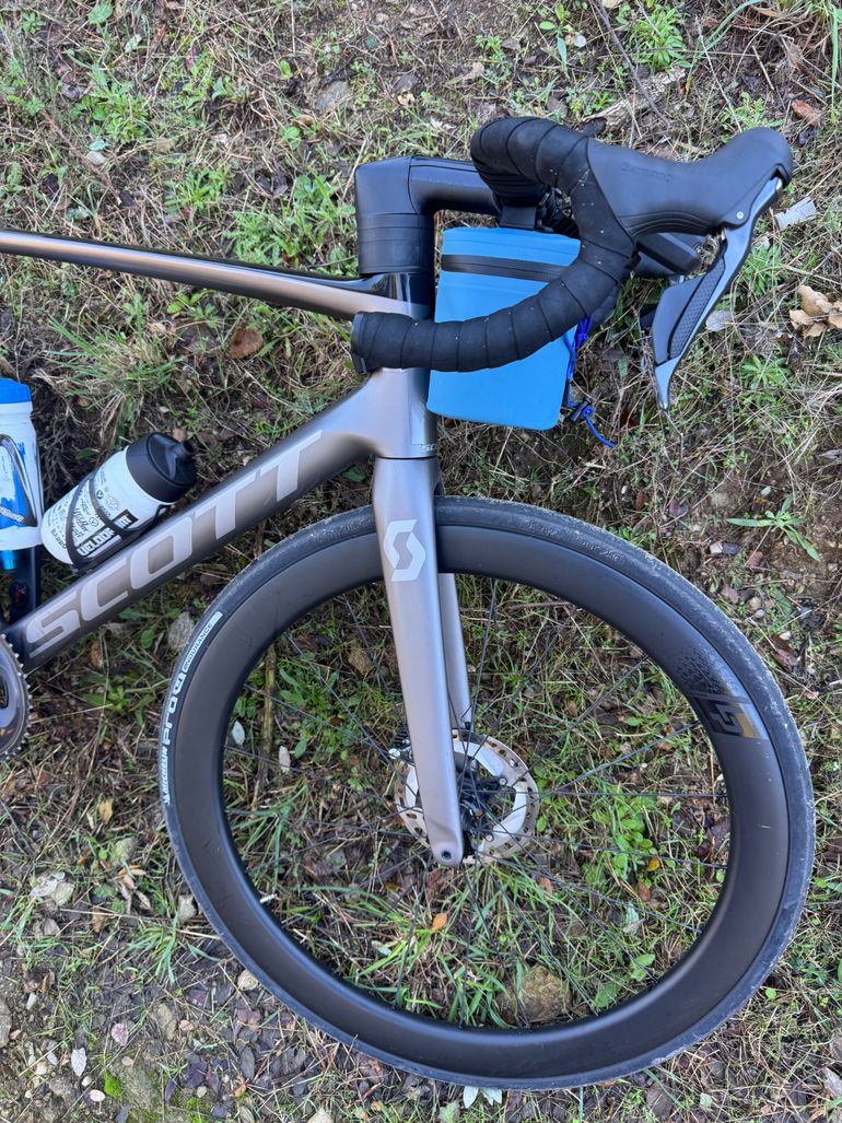 Scott Addict Rc 2021 Ultegra Di2 2020 Road & Gravel d'occasion — image 13 sur 13