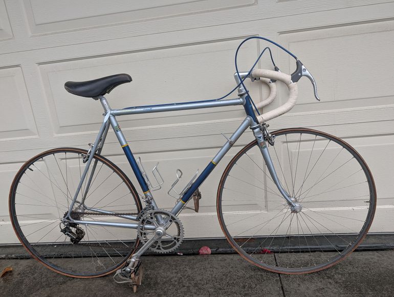 Used Trek Trek 2300 1982 Road & Gravel, Blue — image 1 of 5