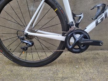 Used Giant TCR Advanced 1 2020 2020 Road & Gravel — image 7 of 9
