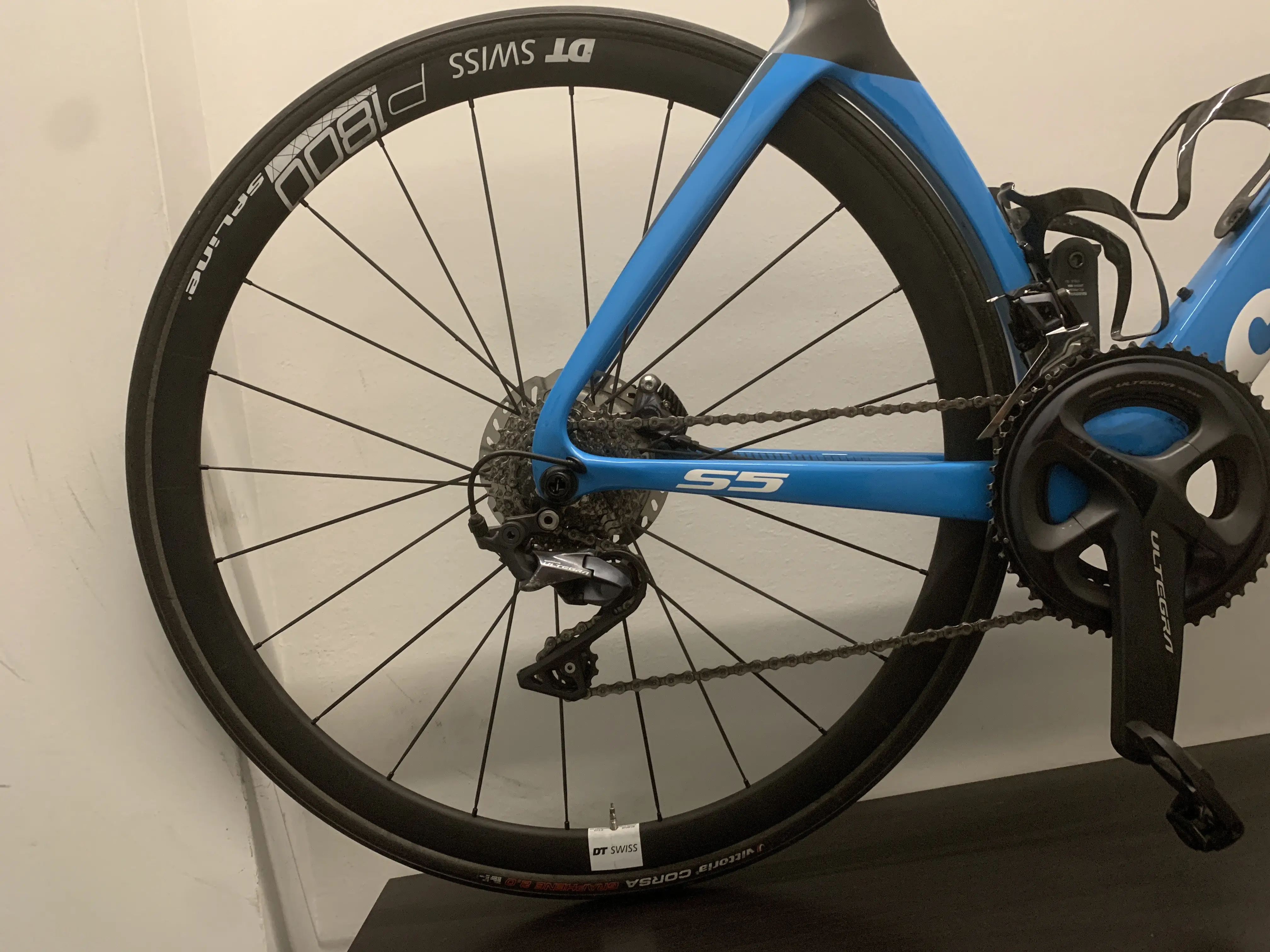 Cerv lo S5 Ultegra Disc used in 54 cm buycycle USA