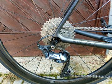 Used Trek Sl 2019 2019 Road & Gravel, Black — image 2 of 7