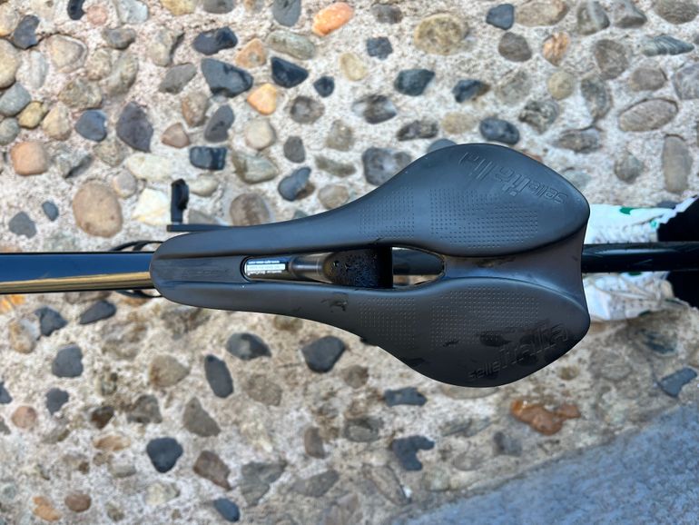 Used Canyon Ultimate CF SL 7 2025 2025 Road & Gravel, Black — image 4 of 9