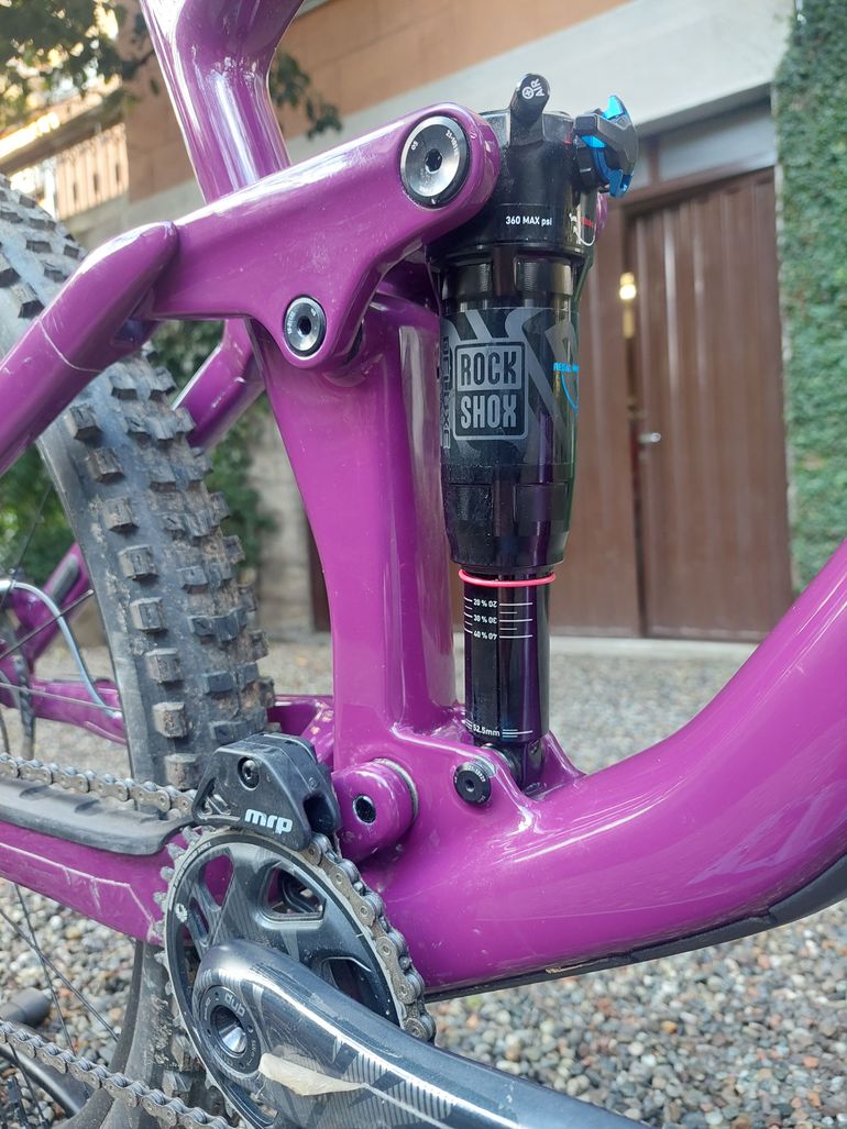 Used CUBE STEREO ONE44 C:68X SLX 2024 2024 Mountainbike, Morado — image 7 of 9