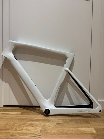 Used ICAN A9 2024 Road & Gravel, White — image 3 of 16
