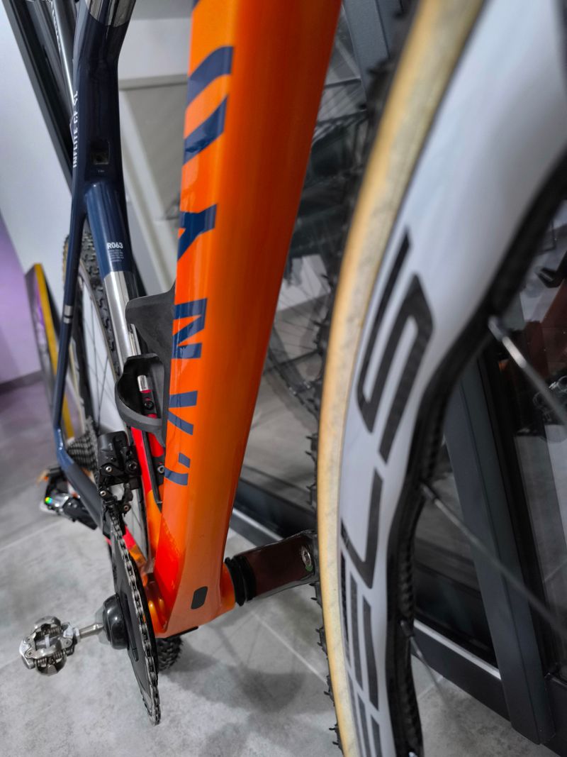 Used Canyon Inflite CF SL 8 2022 Frameset 2022 Road & Gravel, Orange — image 5 of 11