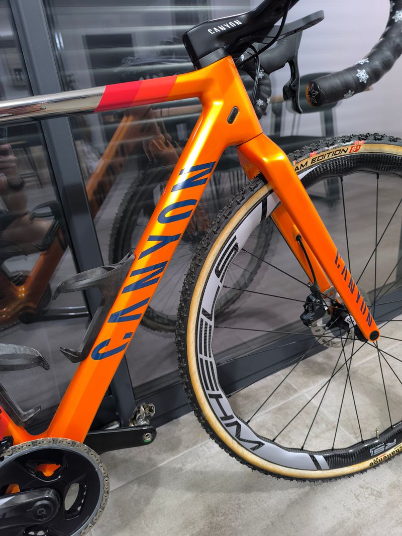Used Canyon Inflite CF SL 8 2022 Frameset 2022 Road & Gravel, Orange — image 4 of 11