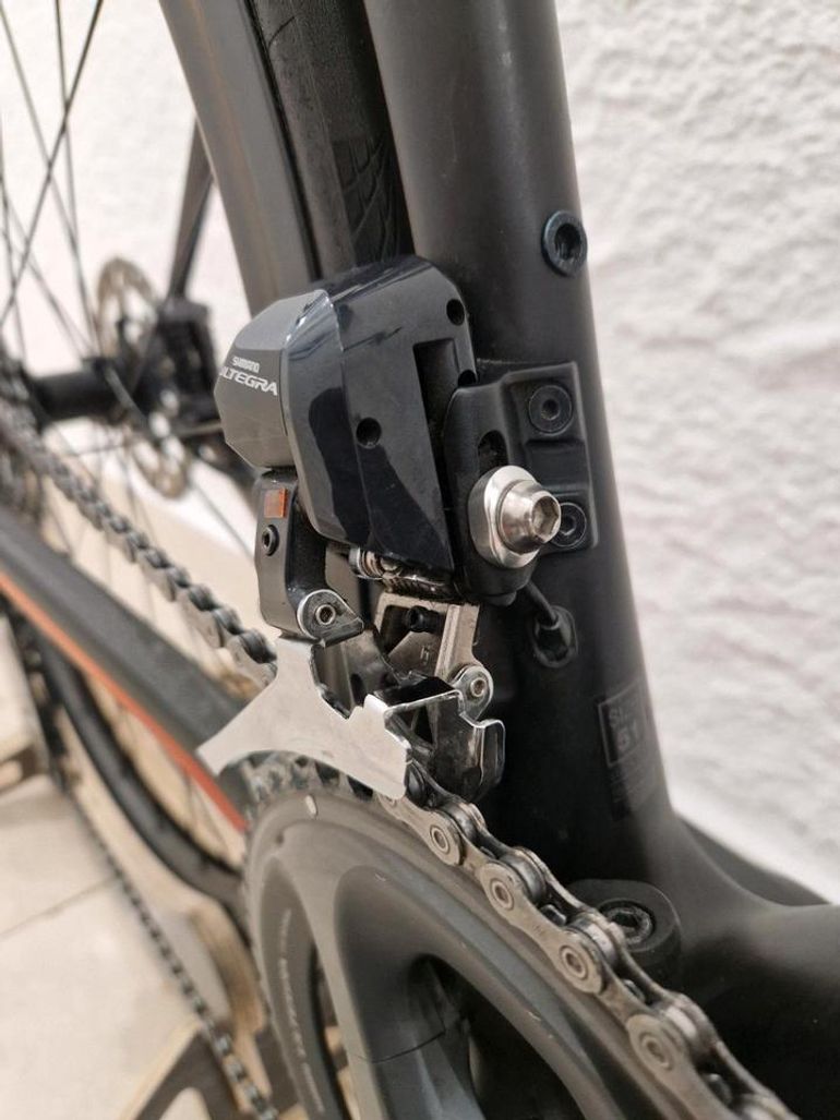Used BMC BMC Roadmaschine 01 RH51 Carbon Ultergra DI2 2019 Road & Gravel, Orange — image 17 of 19
