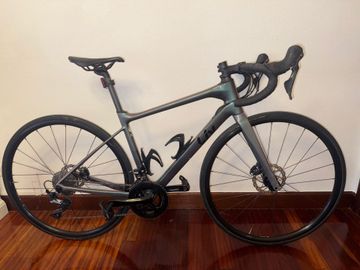 Liv Avail Advanced Pro 2 2022 2022 Road & Gravel usato, Viola — immagine 3 di 19