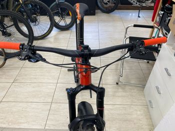 Used Trek Slash 7 Gen 5 2023 2023 Mountainbike, Rot, 29 — image 5 of 6
