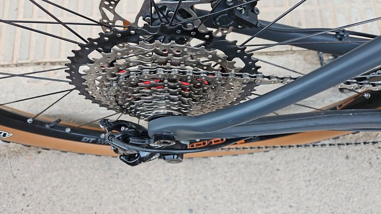 Used Trek Procaliber 9.7 2018 2018 Mountainbike, Orange, 29 — image 4 of 7