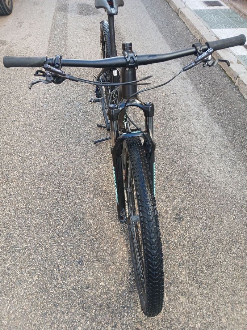 Używany Orbea ALMA H30 2022 2022 Mountainbike — zdjęcie 4 z 8