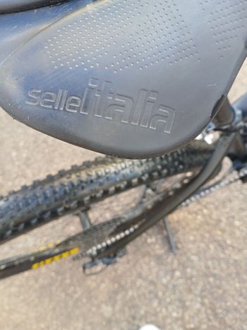 Used Orbea ALMA H30 2022 2022 Mountainbike, Black, 29 — image 8 of 8