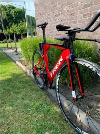 Used Trek Speed concept Shimano Ultegra Di2 2017 Road & Gravel, Red — image 4 of 10