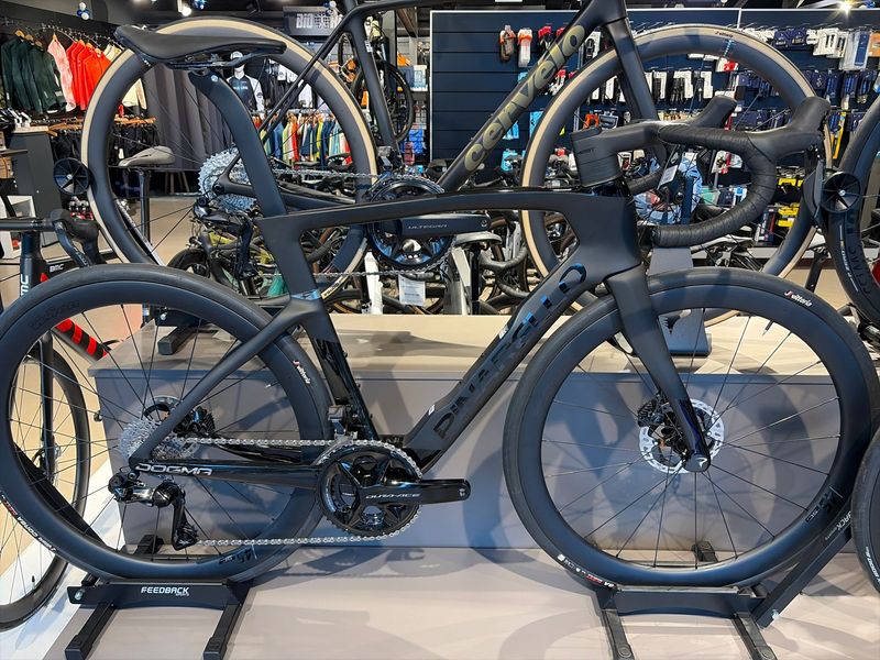 Used Pinarello DOGMA F DURA ACE Di2 2025 2025 Road & Gravel