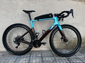 3T, 3T Exploro Racemax
