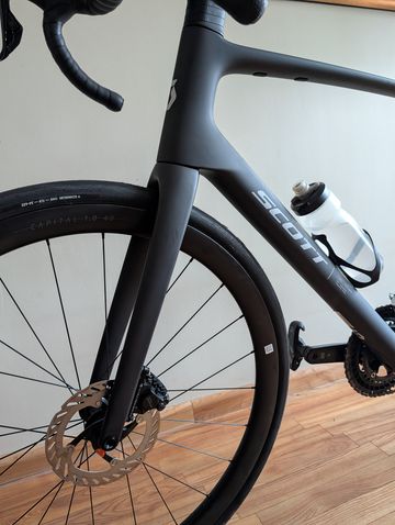 Scott Addict 30 2026 2026 Road & Gravel d'occasion — image 12 sur 20